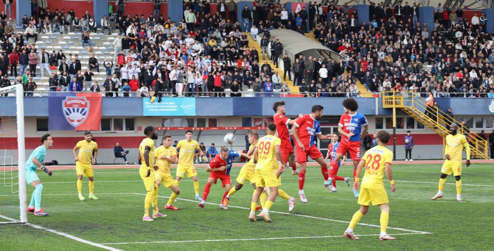 Silivrispor, Kayserispor'u 4-2 yenerek turu geçti!