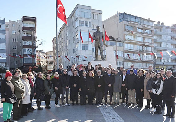 SİLİVRİ CHP’DEN ÖĞRETMENLER GÜNÜ MESAJI: 'Eğitimde fırsat eşitliği için mücadelemiz sürecek'