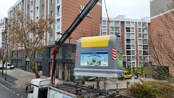 Silivri’ye 65 Yeni Yer Üstü Çöp Konteyneri kazandırılıyor