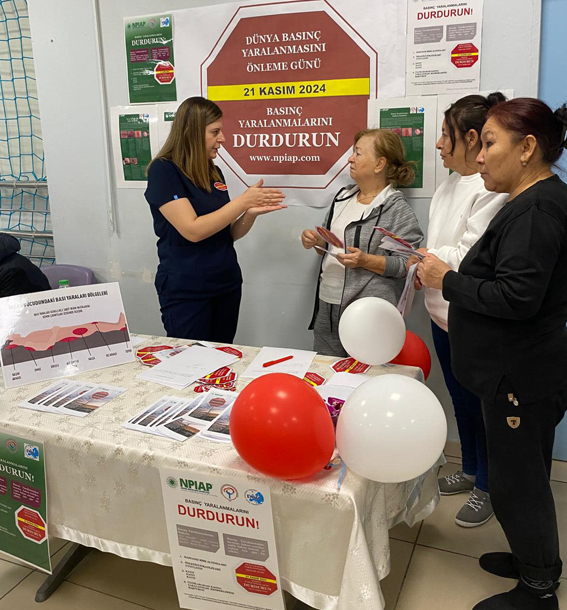 Silivri Devlet Hastanesi’nden 'Basınç Yaralanmasını Önleme Günü' etkinliği