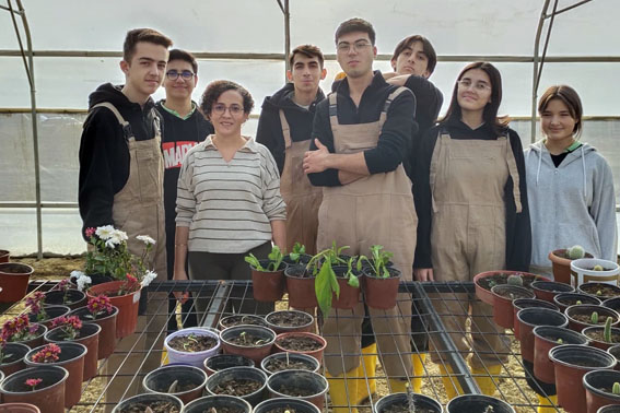 Silivri Şerife Baldöktü Lisesi öğrencileri üretiyor