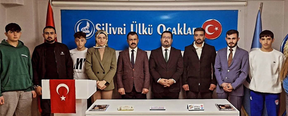 Silivri İlçe Milli Eğitim Müdürü, Ülkü Ocaklarını ziyaret etti