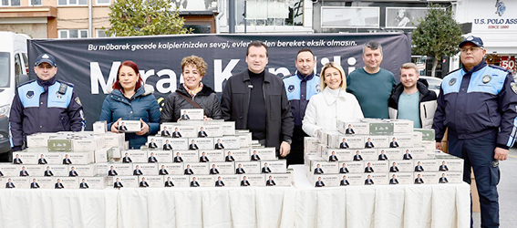 Başkan Bora Balcıoğlu’ndan Miraç Kandili’nde Kandil Simidi ikramı