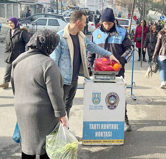 Zabıtadan pazar denetimi