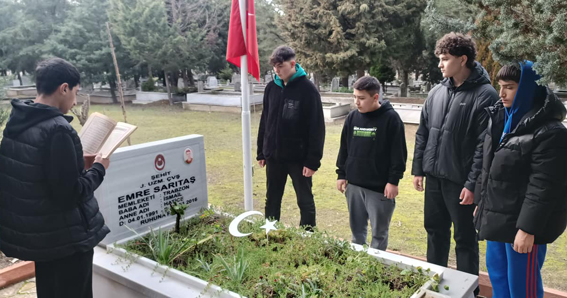 Silivri Ülkü Ocakları’ndan Şehitlik ziyareti