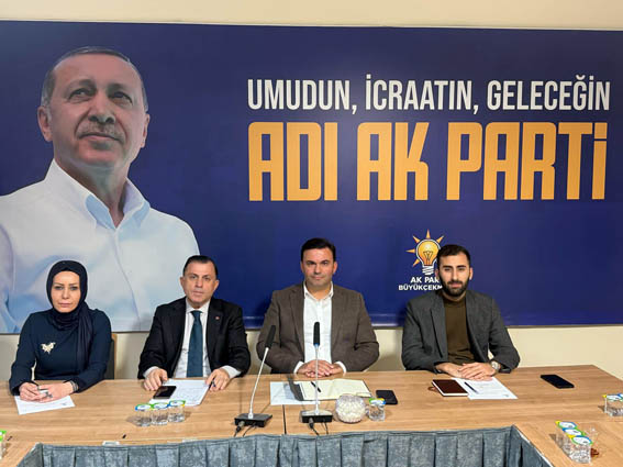 AK Parti 3. Bölge Yerel Yönetimler Başkanı Turan, Büyükçekmece teşkilatıyla buluştu