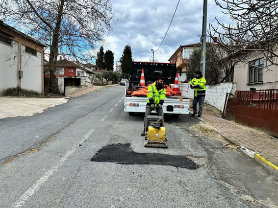 Silivri’de yol bakım ve onarım çalışmaları devam ediyor