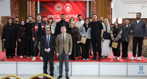 Silivri’de evlenecek gençlere yönelik program gerçekleştirildi Silivri’de evlenecek gençlere yönelik program gerçekleştirildi