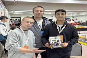 Yusuf Sarıbekir Lisesi’nden Robot Yarışmasında büyük başarı