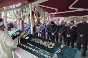 link Silivri Eğitim Camiası Oya Öğretmeni son yolculuğuna uğurladı