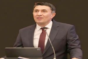 İBB meclisinde rezerv alan çıkışı: Yazıcı’dan kentsel dönüşüm sorgusu