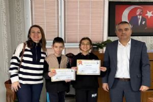 Silivri Ertuğrul Gazi Ortaokulu’nda “En Nazik Öğrenci” gururu Silivri Ertuğrul Gazi Ortaokulu’nda “En Nazik Öğrenci” gururu