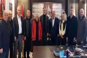 Silivri eski Belediye Başkanı Yılmaz’dan Koçer’e hayırlı olsun ziyareti Silivri eski Belediye Başkanı Yılmaz’dan Koçer’e hayırlı olsun ziyareti