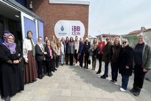 Silivri CHP Kadın Kolları “Birlikte Güçlenen Kadınlar Buluşması”na katıldı Silivri CHP Kadın Kolları “Birlikte Güçlenen Kadınlar Buluşması”na katıldı