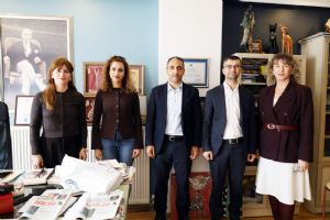 Silivri Eğitim Bir Sen Temsilcilerinden Hürhaber’e ziyaret Silivri Eğitim Bir Sen Temsilcilerinden Hürhaber’e ziyaret