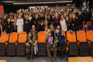 Silivri Odak Koleji’nde Tiyatro Söyleşisi Silivri Odak Koleji’nde Tiyatro Söyleşisi