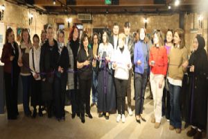 Silivri'de Anadolu Topraklardan Resim ve Seramik Sergisi açıldı Silivri'de Anadolu Topraklardan Resim ve Seramik Sergisi açıldı