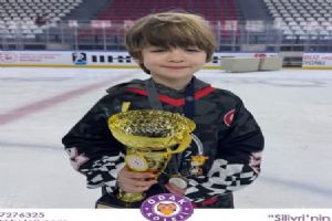 Silivri Odak Koleji Öğrencisi Eymen Demir Kılıç İstanbul Şampiyonu oldu Silivri Odak Koleji Öğrencisi Eymen Demir Kılıç İstanbul Şampiyonu oldu