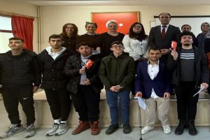 Silivri Halk Eğitimi Merkezi’nde anlamlı anma programı Silivri Halk Eğitimi Merkezi’nde anlamlı anma programı