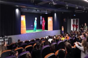 Silivri Odak Koleji’nde Karagöz ve Hacivat Gösterisi Silivri Odak Koleji’nde Karagöz ve Hacivat Gösterisi