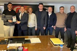 Sirman Turizm’den Gürkan Ölçer’e hayırlı olsun ziyareti Sirman Turizm’den Gürkan Ölçer’e hayırlı olsun ziyareti