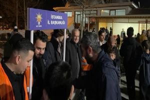 Silivri AK Parti Teşkilatı’ndan Kadir Gecesi’nde Lokum İkramı Silivri AK Parti Teşkilatı’ndan Kadir Gecesi’nde Lokum İkramı