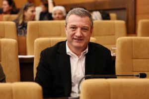 CHP’li Cihan Demir’den Roman vatandaşlar için “göstermelik değil gerçek adımlar” çağrısı