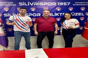 Silivrispor’dan Türkiye Kick Boks Şampiyonası’nda çifte başarı Silivrispor’dan Türkiye Kick Boks Şampiyonası’nda çifte başarı