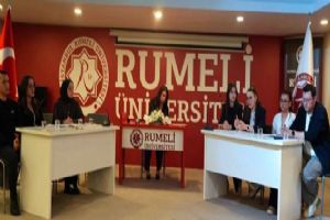 Rumeli Üniversitesi Anestezi öğrencilerinden bilimsel münazara: Güvenlikte insan mı, teknoloji mi? Rumeli Üniversitesi Anestezi öğrencilerinden bilimsel münazara: Güvenlikte insan mı, teknoloji mi?