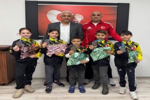 Silivri Nurullah Baldöktü öğrencilerinden tarihi Karate başarısı Silivri Nurullah Baldöktü öğrencilerinden tarihi Karate başarısı