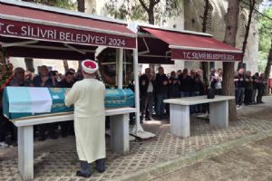 Erden Yönet son yolculuğuna uğurlandı Erden Yönet son yolculuğuna uğurlandı