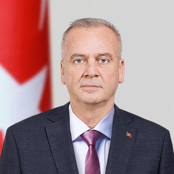 “Silivri Belediyesi’nde müthiş bir yönetim zafiyeti var” “Silivri Belediyesi’nde müthiş bir yönetim zafiyeti var”