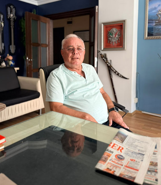 Silivri geçmiş dönem Belediye Başkanı Selami Değirmenci: Heyecanı söndürmeyelim, sonra peşimizden gelecek insanları çok ararız Silivri geçmiş dönem Belediye Başkanı Selami Değirmenci: Heyecanı söndürmeyelim, sonra peşimizden gelecek insanları çok ararız
