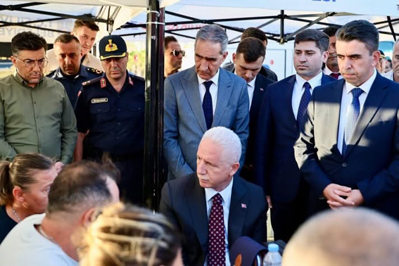 Vali Gül, Silivri’de kayıp denizcilerin aileleriyle buluştu Vali Gül, Silivri’de kayıp denizcilerin aileleriyle buluştu