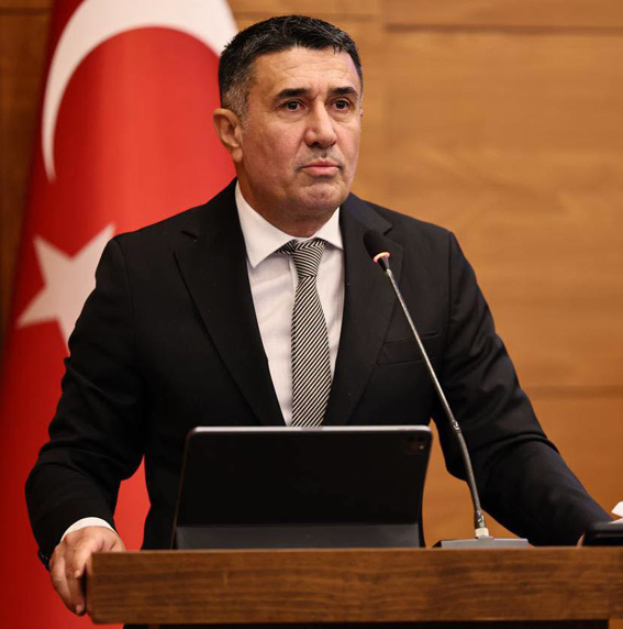 Silivri Belediyesi AK Parti Grup Başkan Vekili Yazıcı: Buralar alma makamı değil, verme makamı Silivri Belediyesi AK Parti Grup Başkan Vekili Yazıcı: Buralar alma makamı değil, verme makamı