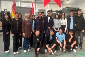 Silivri Yusuf Sarıbekir Lisesi öğrencilerine Sarten Ambalaj’dan kariyer semineri Silivri Yusuf Sarıbekir Lisesi öğrencilerine Sarten Ambalaj’dan kariyer semineri