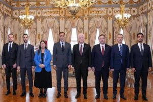 Vali Davut Gül, MHP İstanbul İl Başkanı Volkan Yılmaz ve yönetimini kabul etti Vali Davut Gül, MHP İstanbul İl Başkanı Volkan Yılmaz ve yönetimini kabul etti