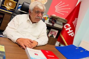 Silivri eski CHP İlçe Başkanı Kömür’den CHP’ye sadakat ve birlik çağrısı: “Ben baba ocağında kalacağım” Silivri eski CHP İlçe Başkanı Kömür’den CHP’ye sadakat ve birlik çağrısı: “Ben baba ocağında kalacağım”