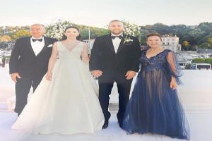 Silivrili Eczacı Tevfik Can Sönmez ve Pınar Demirhan dünyaevine girdi Silivrili Eczacı Tevfik Can Sönmez ve Pınar Demirhan dünyaevine girdi