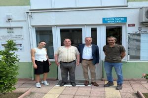 AK Parti'den TMO Silivri Ajans Amirliği'ne hasat dönemi ziyareti AK Parti'den TMO Silivri Ajans Amirliği'ne hasat dönemi ziyareti