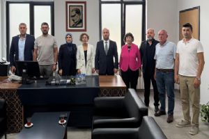 Silivri MHP İlçe Başkanı Yalçın ve yeni yönetiminden Tapu Müdürü İnsel’e ziyaret Silivri MHP İlçe Başkanı Yalçın ve yeni yönetiminden Tapu Müdürü İnsel’e ziyaret