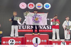 Silivri Odak Koleji Öğrencisi Yağız Ali Daşcan Uluslararası Şampiyonada zirvede Silivri Odak Koleji Öğrencisi Yağız Ali Daşcan Uluslararası Şampiyonada zirvede