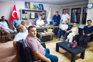 Silivri İYİ Parti'de Bayrak Mitingi hazırlığı Silivri İYİ Parti'de Bayrak Mitingi hazırlığı