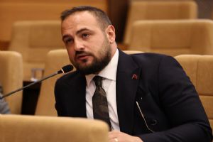 “Belediyemizin geleceğinin adeta heba edildiğinin bir göstergesi” “Belediyemizin geleceğinin adeta heba edildiğinin bir göstergesi”