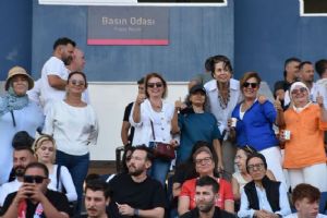 Silivri Kent Konseyi’nden Silivrispor’a destek: “Birlikte seviniyor, birlikte büyüyoruz” Silivri Kent Konseyi’nden Silivrispor’a destek: “Birlikte seviniyor, birlikte büyüyoruz”