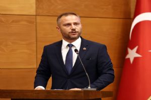 Silivri MHP Meclis Üyesi Deniz Edis: Amacımız bağcıyı dövmek değil, üzüm yemek