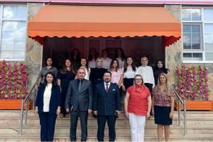 Silivri Milli Eğitim Müdürü İbrahim Damat, ilk ders zilinde minik öğrencilerle buluştu Silivri Milli Eğitim Müdürü İbrahim Damat, ilk ders zilinde minik öğrencilerle buluştu