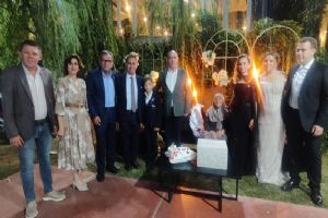 Kıvanç Enes’in sünnet düğününde mutluluklar paylaşıldı Kıvanç Enes’in sünnet düğününde mutluluklar paylaşıldı