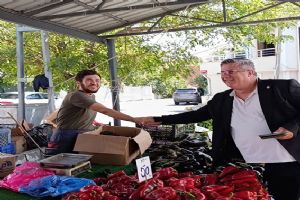 Silivri İYİ Parti İlçe Başkanı Mert Erişken’den Çanta Pazarı’na ziyaret Silivri İYİ Parti İlçe Başkanı Mert Erişken’den Çanta Pazarı’na ziyaret