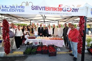 Silivri Sayalar Meydanı Şenlikle renklendi Silivri Sayalar Meydanı Şenlikle renklendi